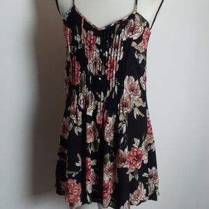 Sanctuary pleats spaghetti strap mini dress Floral.